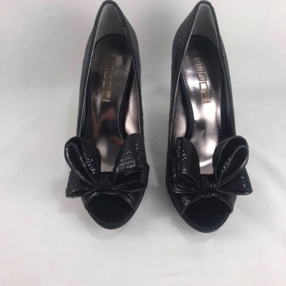 Moda Spana Sequined Bow-Toe Heels (101)
